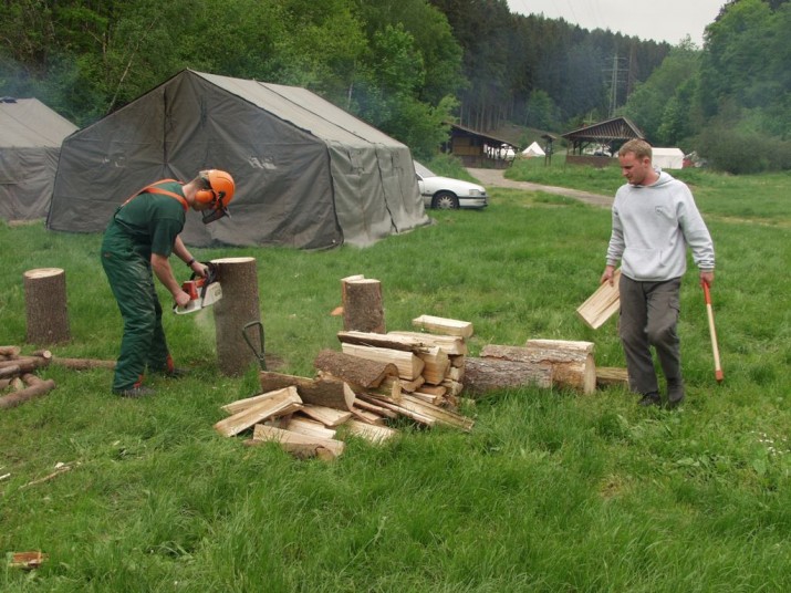 Holz machen 24